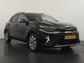 Kia Stonic 1.0 T-GDi MHEV DynamicPlusLine  - Camera - Stoel/stuurverarming - AppleCarplay - Android Auto - Fabrieksgarantie tot 04-2032 of 150.000km / 12