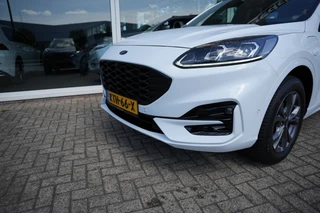 Ford Kuga 2.5 PHEV ST-LINE X .Carplay, Pano, Trekhaak / 7