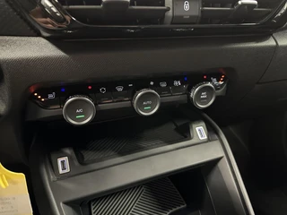 Citroen Ë-C4 Feel Pack 50 kWh SOH 89,6% CARPLAY CAMERA NAVI CRUISE ECC LM. / 45