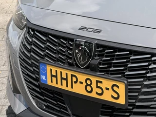 Peugeot 208 1.2 Hybrid 110 e-DCS6 Allure / 40