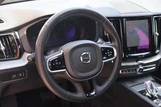 Volvo XC60 T6 Recharge AWD Plus Bright | Stoelverwarming | Trekhaak  | Parkeercamera | Panoramadak | Long Range |   Memory Stoelen | Keyless / 34