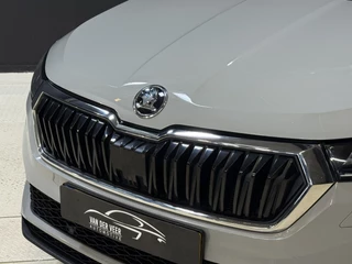 Škoda Karoq 1.5 TSI ACT Business Edition Plus Panoramadak | Camera | Adaptive cruise | Stoelverwarming | Full LED | NL auto | Dealer onderhouden / 43
