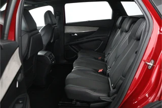 Peugeot 5008 1.2 PureTech Active Pack Business  GT - Trekhaak - All Seasonbanden - Schuif/kantel dak - Virena zekerheidspakket €895 / 29