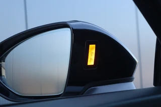 Audi A6 Avant 55 TFSI e quattro Competition  Pano/Matrix LED/360/Keyless/Navi Plus/ACC/Optiek Zwart/Dodehoek/20" / 32
