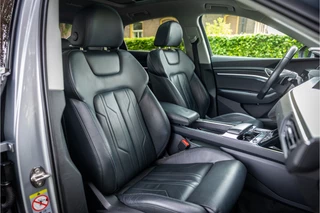 Audi e-tron Sportback 55 quattro S edition 95 kWh  Panorama Leder Trekhaak / 14