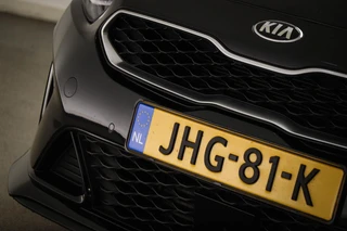 Kia ProCeed 1.5 T-GDI GT-Line | CAMERA | CLIMATE CONTROL / 15
