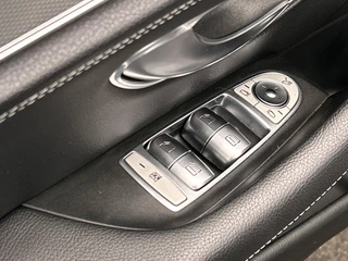 Mercedes-Benz E-klasse 350 e Lease Edition |Origineel NL | Trekhaak Adaptieve Cruise Stoelverwarming Memorie Burmester 360 Camera / 17