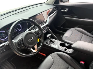 Kia Niro 1.6 GDi Hybrid DynamicLine | Navigatie | Apple Carplay / Android Auto | Climate Control | Achterruitrij Camera | Lichtmetalen Velgen | / 13