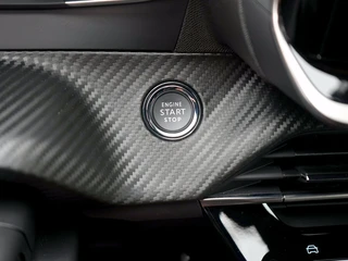 Peugeot e-2008 EV Allure 54 kWh - Private lease 549 pm / 24