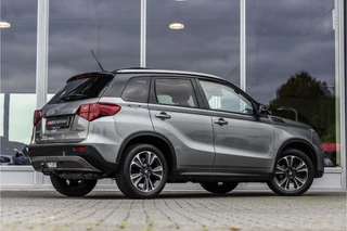 Suzuki Vitara 1.4 Boosterjet Select  | Pano | Trekhaak | Carplay / 2