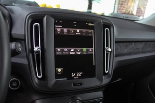 Volvo XC40 1.5 T2 Momentum Core | 1e eigenaar | NL auto | Navigatie | Cruise control | Bluetooth | LED | Parkeersensoren | Bluetooth | Botsherkenning | Rijstrooksensor / 27