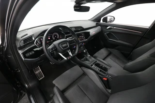 Audi Q3 Sportback 45 TFSI e PHEV S Edition (S-Line) / 6