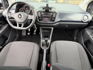 Volkswagen up! 1.0 5-deurs Camera | Cruise | Airco | Bluetooth | PDC | Rijklaar incl. 1 jaar Bovag garantie / 12