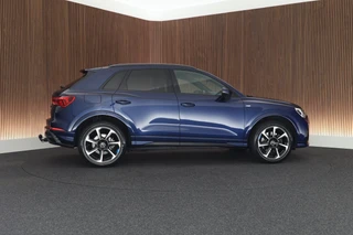 Audi Q3 45 TFSIe 245pk S edition Trekhaak Keyless Stoelverwarming Navigatie Adaptive Cruise S-Line / 10