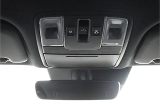 Kia XCeed 1.5 T-GDi GT-Line - Automaat  - Kantel / Schuifdak - Apple Carplay / Android Auto - Navigatie - ACC - Climate Control - Stoel / Stuurwielverwarming / 72