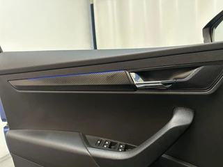 Skoda Karoq 1.5 TSI 150pk ACT Sportline Business Camera Trekhaak Sfeerverlichting Stoelverwarming Adaptive Cruise LED / 29