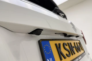 Suzuki Vitara 1.4 Boosterjet Smart Hybrid AllGrip Select 110pk | Automaat | Navigatie | Climate Control | Cruise Control Adaptief | Camera | Stoelverwarming | Lichtmetalen Velgen | Apple Carplay - Android Auto / 11