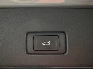 Audi Q4 e-tron 35 Launch edition 55 kWh SOH 90,6% | Elektrische Trekhaak | 110KW Snellaadvermogen | Full-Led | Carplay&Android / 31