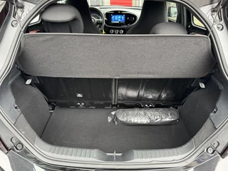 Toyota Aygo X PLAY / 22