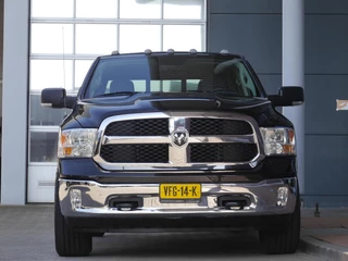 Dodge Ram 1500 5.7 V8 4x4 Crew Cab 5'7 Sport | Dubbele cabine | 3500KG Trekgewicht | Camera voor en achter | Sidesteps | Climate control | Trekhaak | Navigatie | Stoel en stuurverwarming / 4