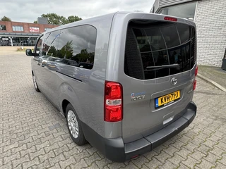 Toyota PROACE Electric Verso LONG DYNAMIC 75KWH GRUAU ROLSTOELAUTO VERLAAGD-INBOUW-OPRIJPLAAT 2x SCHUIFDEUR CRUISE AIRCO BLUETOOTH / 4