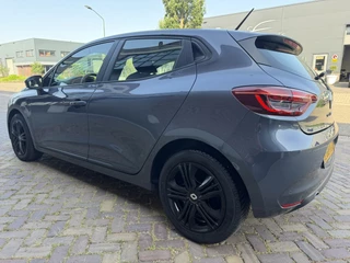 Renault Clio 1.0 TCe / Navigatie / Apple CarPlay - Android / 1e Eigenaar / ALL-Season banden / Cruise Control / PDC met optische w / 7