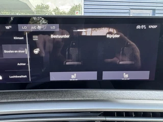 Peugeot 5008 1.6 Plug-in Hybrid 225 PK GT 7 Persoons | Apple Carplay/Android Auto | Climate Control | lichtmetalen velgen 20 Inch | Panorama Dak | Verwarmde Voorstoelen / 20
