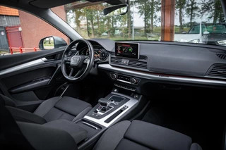 Audi Q5 50 TFSI e Quattro Pro Line | Luchtvering | Matrix LED | Inparkeersysteem | Drive select | Trekhaak | Navigatie | SoH 94% | / 63