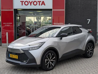 Toyota C-HR 2.0 Plug-in Hybrid 220 Dynamic STUUR- & STOELVERWARMING PARKEERSENSOREN V+A DODEHOEKDETECTIE