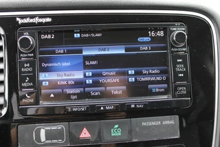 Mitsubishi Outlander 2.0 PHEV Executive Edition / 29