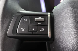 Citroen Ë-C4 X Feel 50 kWh Climate Control Apple CarPlay 18" / 26