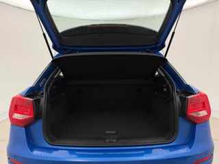 Audi Q2 1.4 TFSI CoD Sport Automaat | Cruise control | Stoelverwarming | CarPlay | Trekhaak / 13