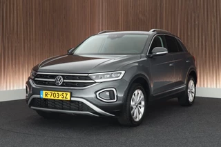 Volkswagen T-Roc 1.0 TSI 110pk Style Trekhaak LED Virtual Cockpit Navigatie