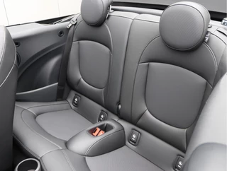 MINI Cooper S Cabrio 2.0 Hammersmith  | Leder | Keyless | LED | Org. NL / 25