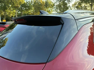 Opel Grandland X 1.6 Turbo Hybrid4 Automaat Ultimate | ECC | Navigatie | Leder | Winterpakket | Stoelventilatie | Camera | Trekhaak | 19" LM-Velgen | Zeer kompleet / 24