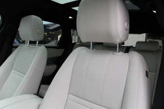 Land Rover Range Rover Velar 2.0 P400e R-Dynamic  | SVO Uniek! | Panoramadak | Head-Up | Black Pack | Meridian / 8