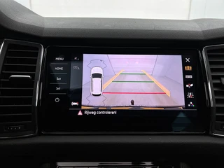 Skoda Kodiaq 1.5 TSI Style Business Automaat | Cruise control | Stoelverwarming | Navigatie | Camera | Panoramadak / 26