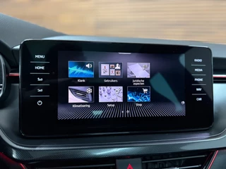 Skoda Scala 1.5 TSI Monte Carlo | Panorama | Winterpakket | Cruise adaptief | Trekhaak elektr. | BOMVOL | / 48