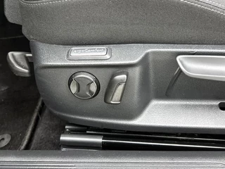 Volkswagen Passat 1.5 TSI Business | Automaat | Adaptive cruise | Stoelverwarming | CarPlay | Camera | Parkeersensoren | BTW / 33