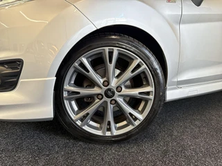 Ford Fiesta 1.0 EcoBoost ST Line MOTOR VERV. | CRUISE | PDC / 21