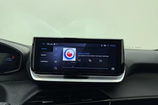 Peugeot 2008 1.2 Hybrid 145 Allure | Climate & Cruise Control | Parkeersensoren voor + achter | AppleCarplay/Android Auto | / 26
