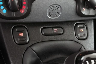 Fiat Panda 1.0 Hybrid City Life / 23