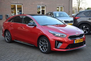 Kia ProCeed 1.4 T-GDI 140PK GT-PlusLine CAMERA/JBL/ELEC. ACHTERKLEP / 7