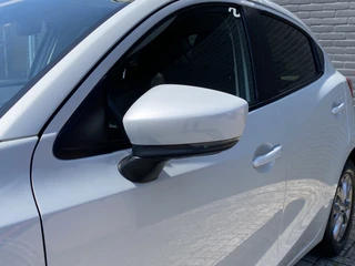 Mazda 2 1.5 Skyactiv-G Comfort  | 1e eigenaar | dealer onderh. | navigatie | stoelverw. | cruise control | apple carplay / 12