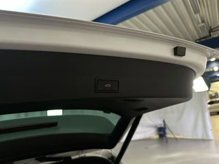 Seat Ateca 1.5 TSI 150pk DSG FR Business Intense Navigatie Camera DAB+ App-Connect / 18