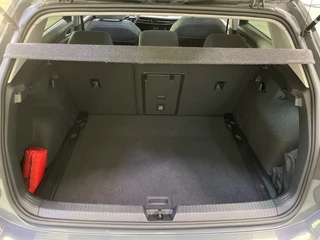 Volkswagen Golf 1.0tsi life 81kW / 6