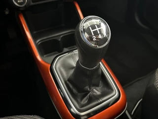Suzuki Ignis 1.2 Stijl Intro | Navigatie | Parkeercamera | Cruise Control / 18