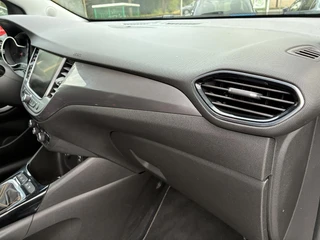 Opel Crossland X 1.2 Turbo Innovation / 42