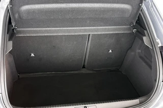 Peugeot 208 1.2 Hybrid 110 e-DCS6 Allure / 10