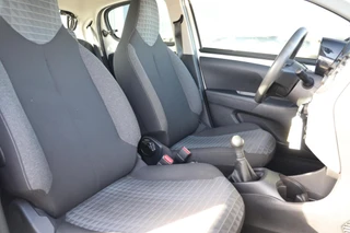 Peugeot 108 1.0 e-VTi Active|Airco|Bluetooth|Elek. Ramen| / 17
